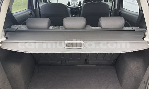 Nunua Ilio tumika Ford EcoSport Beige Gari ndani ya Beitbridge nchini Matabeleland Kusini Nunua Ilio tumika Ford EcoSport Beige Gari ndani ya Beitbridge nchini Matabeleland Kusini