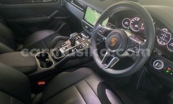Acheter Occasion Voiture Porsche Cayenne Blanc à Beitbridge, Matabeleland South Acheter Occasion Voiture Porsche Cayenne Blanc à Beitbridge, Matabeleland South