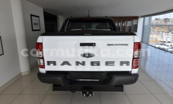 Acheter Occasion Voiture Ford Ranger Blanc à Beitbridge, Matabeleland South Acheter Occasion Voiture Ford Ranger Blanc à Beitbridge, Matabeleland South