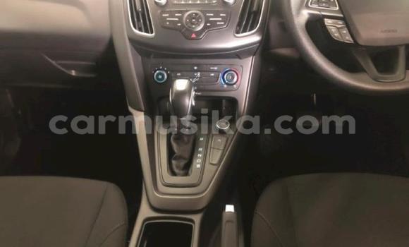 Acheter Occasion Voiture Ford Focus Blanc à Beitbridge, Matabeleland South Acheter Occasion Voiture Ford Focus Blanc à Beitbridge, Matabeleland South