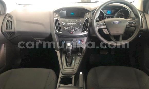 Acheter Occasion Voiture Ford Focus Blanc à Beitbridge, Matabeleland South Acheter Occasion Voiture Ford Focus Blanc à Beitbridge, Matabeleland South