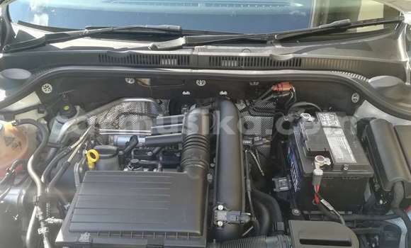 Buy Used Volkswagen Jetta White Car in Beitbridge in Matabeleland South Buy Used Volkswagen Jetta White Car in Beitbridge in Matabeleland South