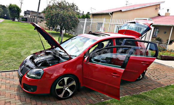 Acheter Occasion Voiture Volkswagen Golf R32 Rouge à Beitbridge, Matabeleland South