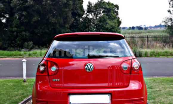 Buy Used Volkswagen Golf R32 Red Car in Beitbridge in Matabeleland South Buy Used Volkswagen Golf R32 Red Car in Beitbridge in Matabeleland South