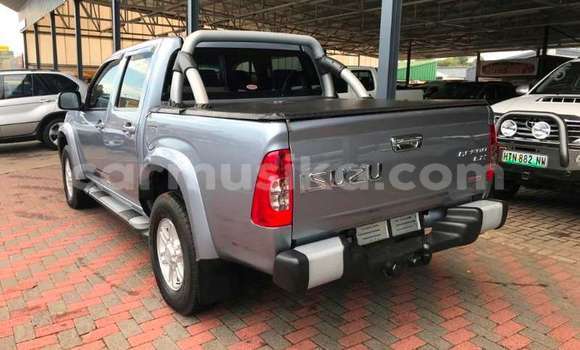 Buy Used Isuzu KB Silver Car in Beitbridge in Matabeleland South Buy Used Isuzu KB Silver Car in Beitbridge in Matabeleland South