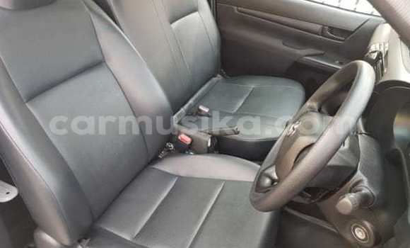 Tenga Tsaru Toyota Hilux Chena Mota in Beitbridge in Matabeleland South Tenga Tsaru Toyota Hilux Chena Mota in Beitbridge in Matabeleland South