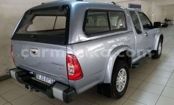 Buy Used Isuzu KB Silver Car in Beitbridge in Matabeleland South Buy Used Isuzu KB Silver Car in Beitbridge in Matabeleland South