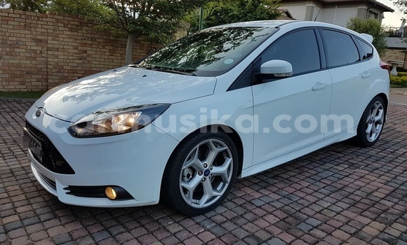 Tenga Tsaru Ford Focus ST Chena Mota in Beitbridge in Matabeleland South Tenga Tsaru Ford Focus ST Chena Mota in Beitbridge in Matabeleland South