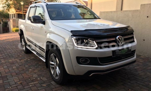 Nunua Ilio tumika Volkswagen Amarok Nyeupe Gari ndani ya Beitbridge nchini Matabeleland Kusini