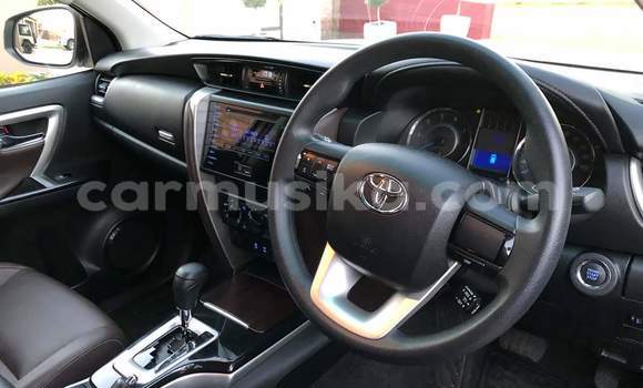 Tenga Tsaru Toyota Fortuner Chena Mota in Beitbridge in Matabeleland South Tenga Tsaru Toyota Fortuner Chena Mota in Beitbridge in Matabeleland South