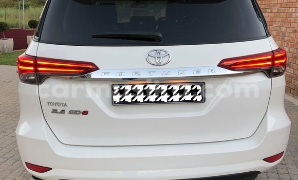 Tenga Tsaru Toyota Fortuner Chena Mota in Beitbridge in Matabeleland South Tenga Tsaru Toyota Fortuner Chena Mota in Beitbridge in Matabeleland South