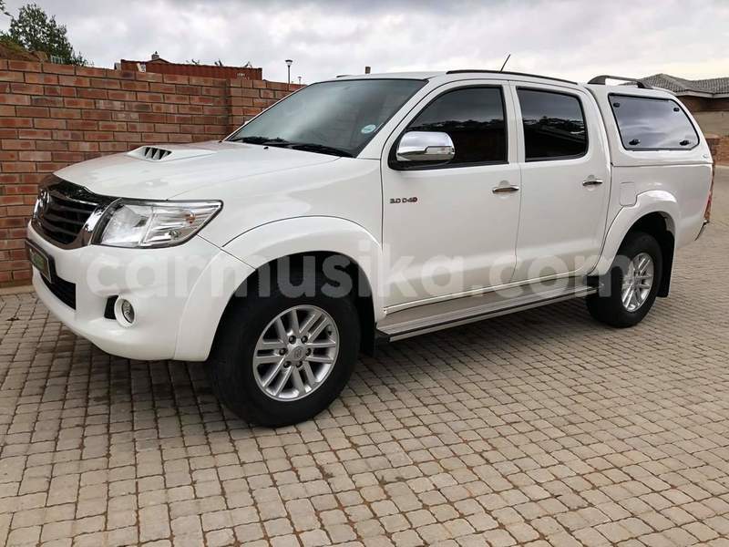 Big with watermark toyota hilux matabeleland south beitbridge 18987