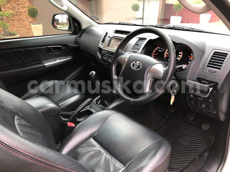 Big with watermark toyota hilux matabeleland south beitbridge 18987