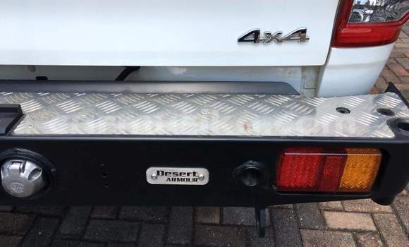 Tenga Tsaru Toyota Hilux Chena Mota in Beitbridge in Matabeleland South Tenga Tsaru Toyota Hilux Chena Mota in Beitbridge in Matabeleland South