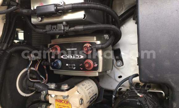 Tenga Tsaru Toyota Hilux Chena Mota in Beitbridge in Matabeleland South Tenga Tsaru Toyota Hilux Chena Mota in Beitbridge in Matabeleland South