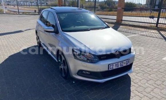 Tenga Tsaru Volkswagen Golf Sirivha Mota in Bindura in Mashonaland yePakati