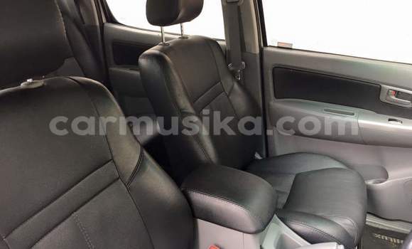 Tenga Tsaru Toyota Hilux Chena Mota in Beitbridge in Matabeleland South Tenga Tsaru Toyota Hilux Chena Mota in Beitbridge in Matabeleland South