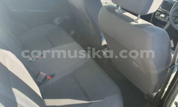 Nunua Ilio tumika Suzuki Swift Nyeupe Gari ndani ya Beitbridge nchini Matabeleland Kusini Nunua Ilio tumika Suzuki Swift Nyeupe Gari ndani ya Beitbridge nchini Matabeleland Kusini