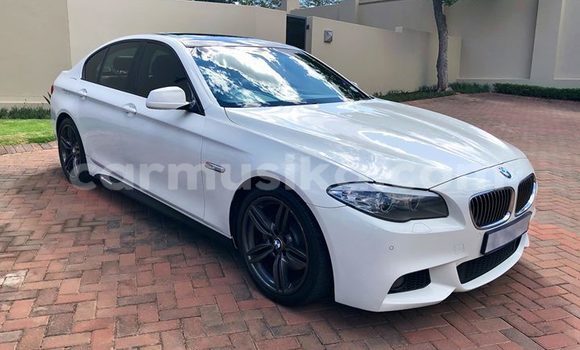 Tenga Tsaru BMW 5–Series Chena Mota in Beitbridge in Matabeleland South