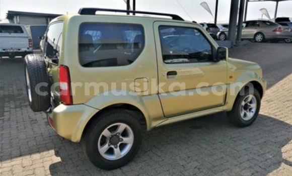 Nunua Ilio tumika Suzuki Jimny Beige Gari ndani ya Beitbridge nchini Matabeleland Kusini Nunua Ilio tumika Suzuki Jimny Beige Gari ndani ya Beitbridge nchini Matabeleland Kusini