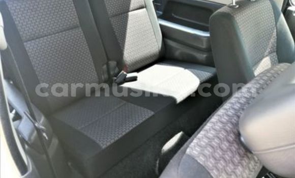 Nunua Ilio tumika Suzuki Jimny Beige Gari ndani ya Beitbridge nchini Matabeleland Kusini Nunua Ilio tumika Suzuki Jimny Beige Gari ndani ya Beitbridge nchini Matabeleland Kusini