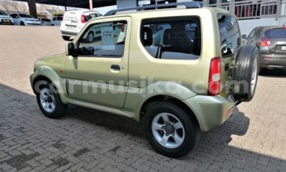 Nunua Ilio tumika Suzuki Jimny Beige Gari ndani ya Beitbridge nchini Matabeleland Kusini Nunua Ilio tumika Suzuki Jimny Beige Gari ndani ya Beitbridge nchini Matabeleland Kusini