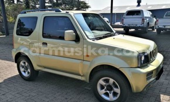 Nunua Ilio tumika Suzuki Jimny Beige Gari ndani ya Beitbridge nchini Matabeleland Kusini Nunua Ilio tumika Suzuki Jimny Beige Gari ndani ya Beitbridge nchini Matabeleland Kusini