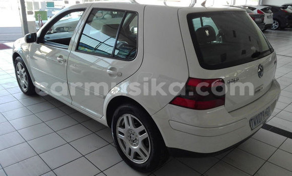 Tenga Tsaru Volkswagen Golf Chena Mota in Beitbridge in Matabeleland South Tenga Tsaru Volkswagen Golf Chena Mota in Beitbridge in Matabeleland South