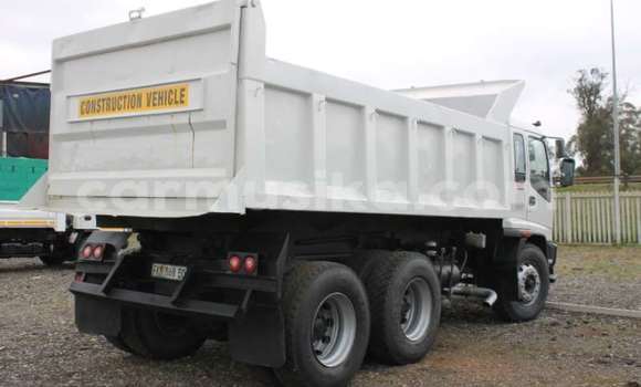 Tenga Tsaru Isuzu FTR 850 Chena Rori in Beitbridge in Matabeleland South Tenga Tsaru Isuzu FTR 850 Chena Rori in Beitbridge in Matabeleland South