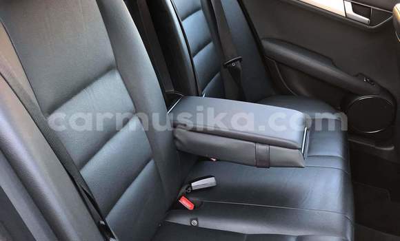 Tenga Tsaru Mercedes‒Benz C–Class Chena Mota in Beitbridge in Matabeleland South Tenga Tsaru Mercedes‒Benz C–Class Chena Mota in Beitbridge in Matabeleland South