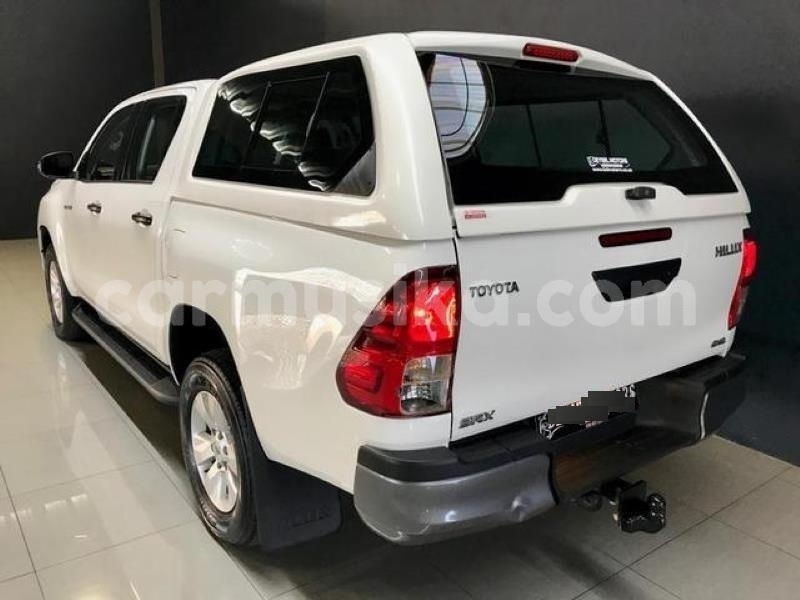 Big with watermark toyota hilux matabeleland south beitbridge 19024