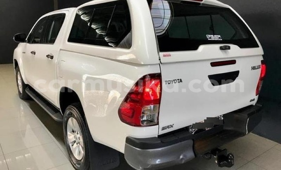 Tenga Tsaru Toyota Hilux Chena Mota in Beitbridge in Matabeleland South Tenga Tsaru Toyota Hilux Chena Mota in Beitbridge in Matabeleland South