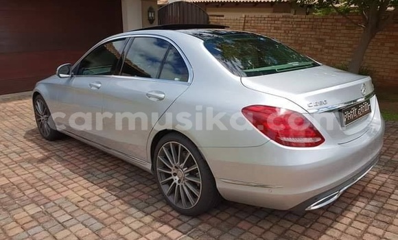 Tenga Tsaru Mercedes‒Benz C–Class Sirivha Mota in Beitbridge in Matabeleland South Tenga Tsaru Mercedes‒Benz C–Class Sirivha Mota in Beitbridge in Matabeleland South