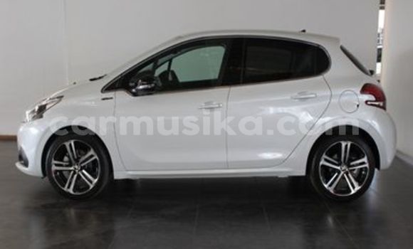 Acheter Occasion Voiture Peugeot 208 Blanc à Beitbridge, Matabeleland South Acheter Occasion Voiture Peugeot 208 Blanc à Beitbridge, Matabeleland South