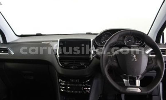 Acheter Occasion Voiture Peugeot 208 Blanc à Beitbridge, Matabeleland South Acheter Occasion Voiture Peugeot 208 Blanc à Beitbridge, Matabeleland South