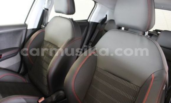 Acheter Occasion Voiture Peugeot 208 Blanc à Beitbridge, Matabeleland South Acheter Occasion Voiture Peugeot 208 Blanc à Beitbridge, Matabeleland South