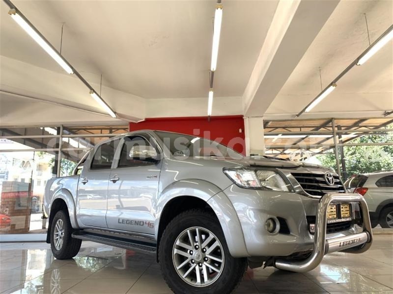 Big with watermark toyota hilux matabeleland south beitbridge 19044