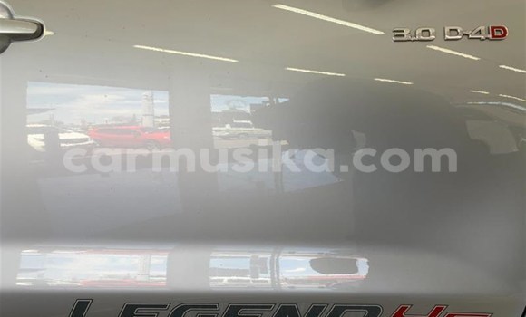 Nunua Ilio tumika Toyota Hilux Fedha Gari ndani ya Beitbridge nchini Matabeleland Kusini Nunua Ilio tumika Toyota Hilux Fedha Gari ndani ya Beitbridge nchini Matabeleland Kusini