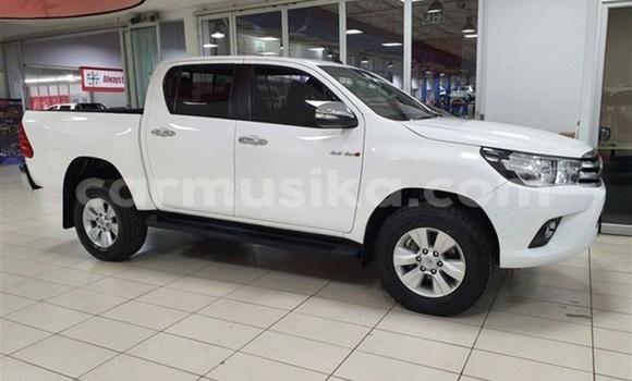 Acheter Occasion Voiture Toyota Hilux Blanc à Beitbridge, Matabeleland South