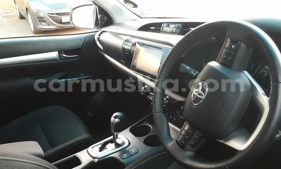 Tenga Tsaru Toyota Hilux Chena Mota in Beitbridge in Matabeleland South Tenga Tsaru Toyota Hilux Chena Mota in Beitbridge in Matabeleland South