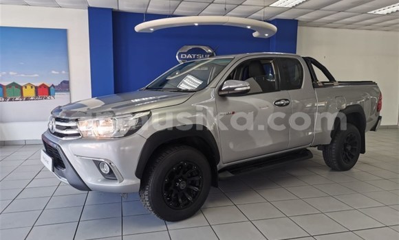 Tenga Tsaru Toyota Hilux Sirivha Mota in Beitbridge in Matabeleland South