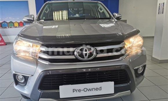 Nunua Ilio tumika Toyota Hilux Fedha Gari ndani ya Beitbridge nchini Matabeleland Kusini Nunua Ilio tumika Toyota Hilux Fedha Gari ndani ya Beitbridge nchini Matabeleland Kusini