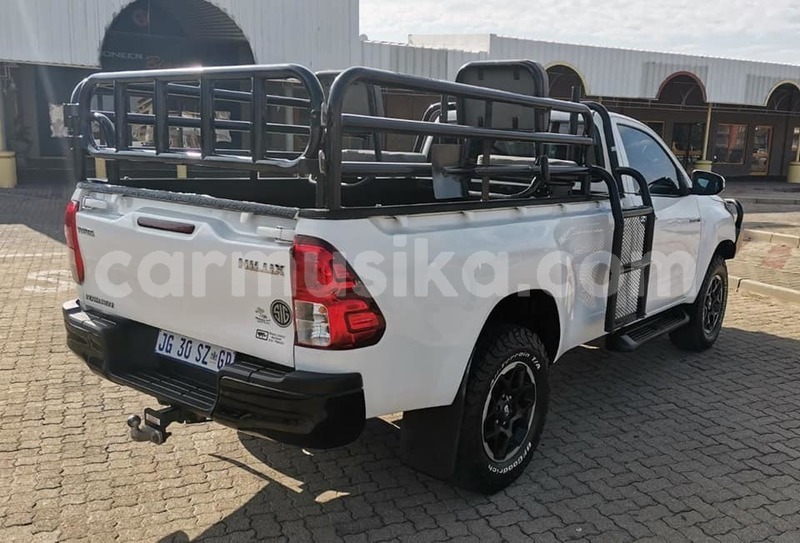 Big with watermark toyota hilux matabeleland south beitbridge 19067