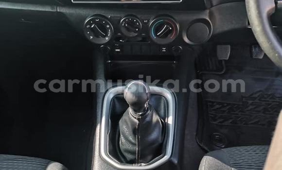 Tenga Tsaru Toyota Hilux Chena Mota in Beitbridge in Matabeleland South Tenga Tsaru Toyota Hilux Chena Mota in Beitbridge in Matabeleland South