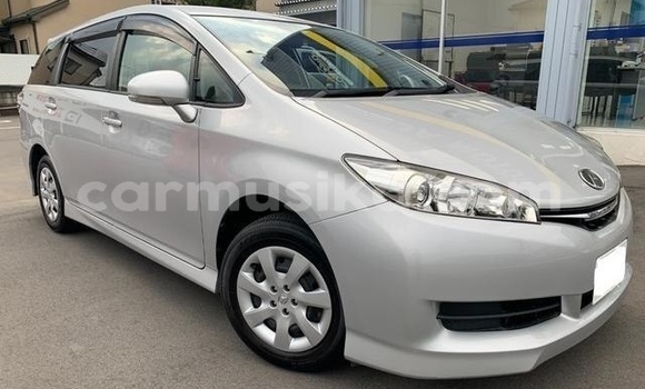 Tenga Tsaru Toyota Wish Sirivha Mota in Beitbridge in Matabeleland South Tenga Tsaru Toyota Wish Sirivha Mota in Beitbridge in Matabeleland South