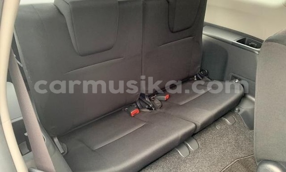 Tenga Tsaru Toyota Wish Sirivha Mota in Beitbridge in Matabeleland South Tenga Tsaru Toyota Wish Sirivha Mota in Beitbridge in Matabeleland South