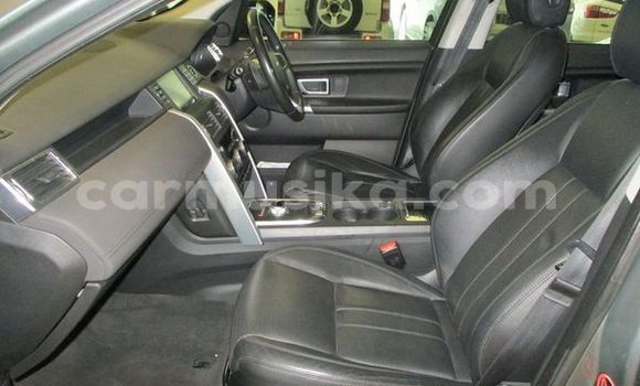 Acheter Occasion Voiture Land Rover Discovery Sport Beige à Beitbridge, Matabeleland South Acheter Occasion Voiture Land Rover Discovery Sport Beige à Beitbridge, Matabeleland South