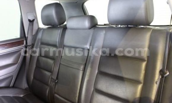 Acheter Occasion Voiture Volkswagen Touareg Blanc à Beitbridge, Matabeleland South Acheter Occasion Voiture Volkswagen Touareg Blanc à Beitbridge, Matabeleland South