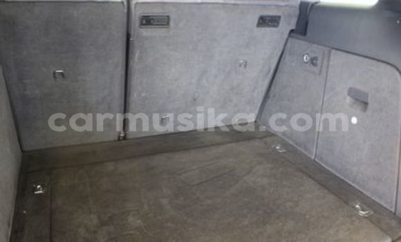 Acheter Occasion Voiture Volkswagen Touareg Blanc à Beitbridge, Matabeleland South Acheter Occasion Voiture Volkswagen Touareg Blanc à Beitbridge, Matabeleland South