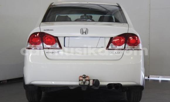 Acheter Occasion Voiture Honda Civic Blanc à Beitbridge, Matabeleland South Acheter Occasion Voiture Honda Civic Blanc à Beitbridge, Matabeleland South